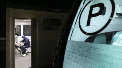 Ponad 18,7 tys. nowych chorych, a dostawy szczepionki znów zmniejszone