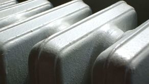 Środek nocy w Hrubieszowie i krzyk: Ratunku, nie mogę wyciągnąć głowy spod kaloryfera