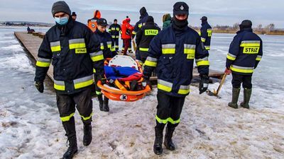 W Żółtańcach ćwiczyli, jak stąpać po kruchym lodzie i ratować ludzi