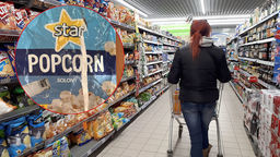 Ochroniarz przekonuje, że klientka ukradła tę paczkę popcornu za 3,19 zł