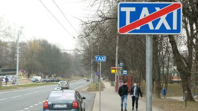 Lublin. Był parking, jest postój TAXI. Oburzeni mieszkańcy protestują