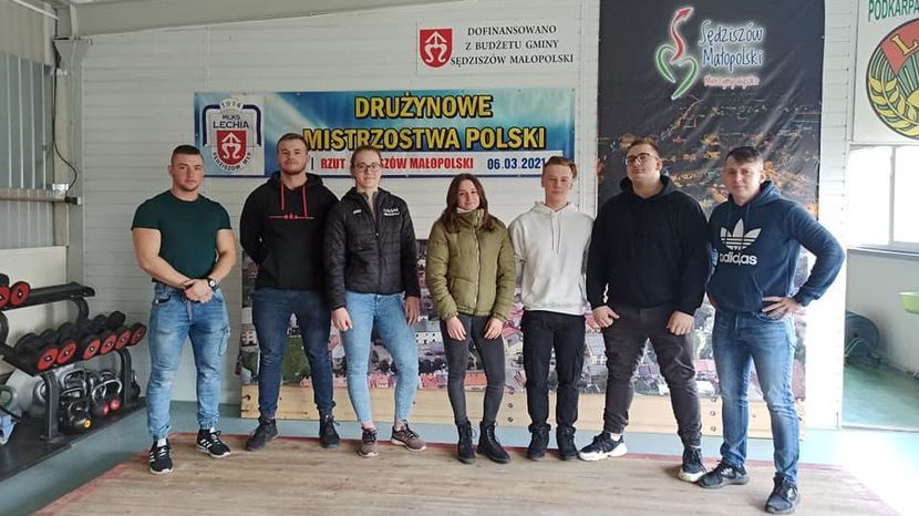 LKS Znicz Biłgoraj okazał się najlepszy podczas I rundy DMP rozegranej w Sędziszowie Małopolskim<br />
