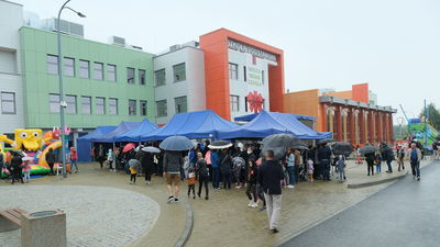 Najmłodsza miejska podstawówka, otwarta w zeszłym roku przy ul. Berylowej, jest jedną z pięciu szkół, w których wszystkie miejsca dla pierwszaków zajęły dzieci mieszkające w obwodzie tej placówki.