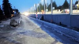 Chełm. Będzie ciszej wzdłuż ul. Rejowieckiej. Rosną ekrany akustyczne