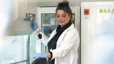 Prof. Agnieszka Szuster-Ciesielska z Katedry Wirusologii i Immunologii Uniwersytetu Marii Curie-Skłodowskiej w Lublinie.