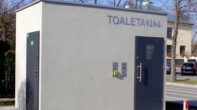 Lubartów doczekał się automatycznego szaletu. Nie zachwyca
