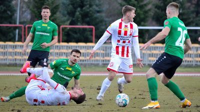 Górnik Łęczna wygrał drugi mecz z rzędu i awansował na drugie miejsce w Fortuna I Lidze

