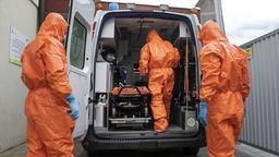 Koronawirus. Może być 40 tys. chorych dziennie