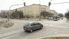 Od wtorku będzie trudniej przejechać przez to skrzyżowanie