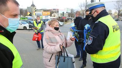 Lubelska drogówka z kwiatami zamiast mandatów