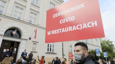 Restauracje, cukiernie, kebaby kontra pandemia, czyli rok nierównej walki