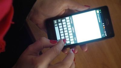 Dzwonią i mówią o "tajnej akcji". Wybierają starsze osoby