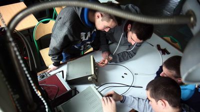 Zajęcia w Technikum Elektronicznym