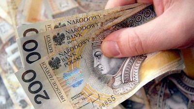 Lublin. 90-latek i jego 90 tys. zł uratowane w ostatniej chwili 