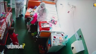 Rodzina z COVID-19 rozdzielona w szpitalu. Samotnym dzieciom pomogli wolontariusze