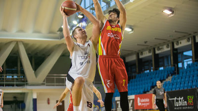 Mateusz Wiśniewski (z piłką) był najlepszym zawodnikiem rywalizacji
