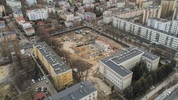 Lublin: Powstają kolejne piętra hali sportowej I LO im. Staszica