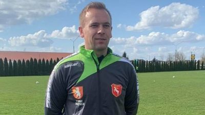 Nowy trener Orląt Spomlek Mikołaj Raczyński zaczął pracę w Radzyniu Podlaskim od porażki z Siarką
