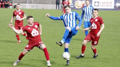 Tomasovia – POM Iskra Piotrowice 8:0. Przewaga znowu urosła