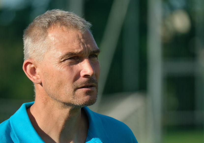 Trener Włodawianki Mirosław Kosowski zapowiada, że w przypadku niekorzystnego wyniku sam wejdzie na boisko, żeby pomóc w walce o szóstkę