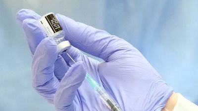 Ekspert: zalecamy szczepienie kobiet w ciąży przeciw COVID-19