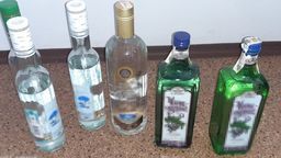 Nielegalny handel alkoholem i papierosami. Stoi za tym 70-latka 