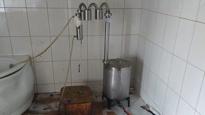 Bełżyce. Bimbrownia w łazience. 200 litrów zacieru na „własne spożycie”