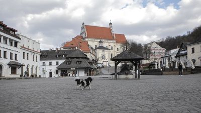 Hotele, pensjonaty, restauracje są pozamykane