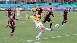 To była najlepsza sytuacja, jaką w Krakowie stworzył sobie Motor. Kamil Kumoch uderzył jednak nad bramką