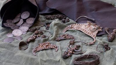 Arabski skarb ukryty za czasów Mieszka I trafił do muzeum w Lublinie