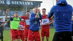 Sokół Sieniawa – Wisła Puławy 0:1. Awans już pewny!