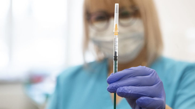 Szczepienie nastolatków przeciw COVID-19? Wkrótce zapadnie decyzja