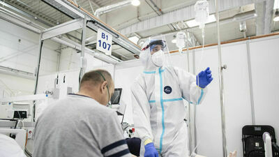 11 maja 2021. Prawie dwa razy mniej pacjentów niż trzy tygodnie temu