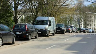 Obecnie przy ul. Pileckiego chodnik istnieje jedynie od strony osiedla. Po zakończeniu zaplanowanych prac, pojawi się także po przeciwnej stronie