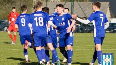 Wygrywając 3:1 z Agrosem Suchawa Hetman Żółkiewka powetował sobie wcześniejszą porażkę w takim samym stosunku z liderem Bratem-Cukrownikiem Siennica Nadolna

