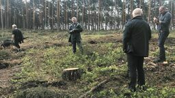 Było 31 osób i dwa psy. Jak na taką pogodę, to świetnie; myślałem, że w ogóle nikt nie przyjdzie – mówi  Bogdan Kiełbasa o niedzielnym proteście