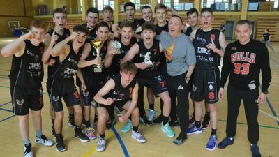 Ekipa Marcina Ciećko i Wojciecha Paszka świętuje awans do półfinału mistrzostw Polski