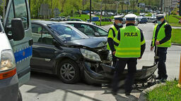 Zderzenie samochodów na skrzyżowaniu al. Kompozytorów Polskich i ul. Północnej w Lublinie