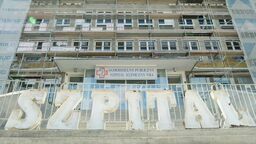 Pracownicy szpitala w Lublinie czekają na korona-dodatki. "Cały czas mamy kontakt z zakażonymi pacjentami"