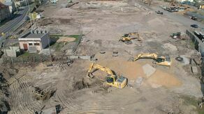 Budowa dworca metropolitalnego pełna niespodzianek. Tu dawna gazownia, tam niewybuchy