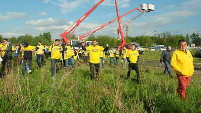 Kibice manifestowali wczoraj poparcie dla budowy stadionu żużlowego na terenach po LKJ