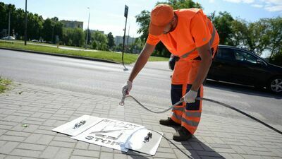 Podobną akcję malowania specjalnych oznaczeń jak w Zamościu zorganizowano także w Świdniku
