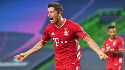 Robert Lewandowski pobił rekord Gerda Muellera. Bayern Monachium pokonał Augsburg 5:2