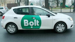 Mężczyzna zaatakował kierowcę Bolta, bo nie spodobała mu się trasa przejazdu