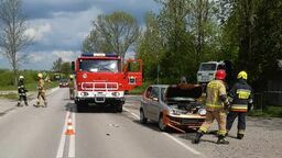 Seicento zderzyło się z motorowerem. 55-latek trafił do szpitala