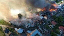 Ogromny pożar na Podhalu. Premier obiecuje pomoc pogorzelcom