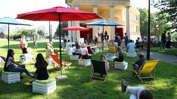 Biblioteka Miejska zachęca do korzystania z tradycyjnej wypożyczalni oraz zaprasza na wtorkowe Święto Wolnych Książek