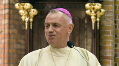 Bp Zbigniew Kiernikowski rezygnuje ze względu na "sygnalizowane zaniedbania" ws. nadużyć seksualnych