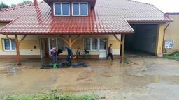 Intensywne opady deszczu. Zalana m.in. remiza strażacka. IMiGW wydał kolejny komunikat