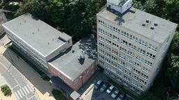 Nowy biurowiec stanie w miejscu starego gmachu przy Leszczyńskiego 20, który czeka rozbiórka